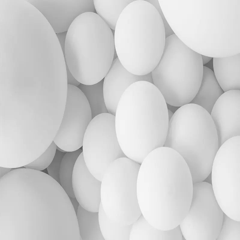 Pillow_Cover_Backdrops_White_3D_Balloons-pob-backdrops